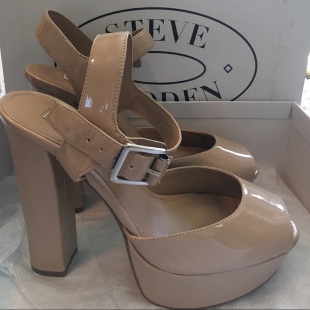 Steve Madden Jillyy Platform Pumps